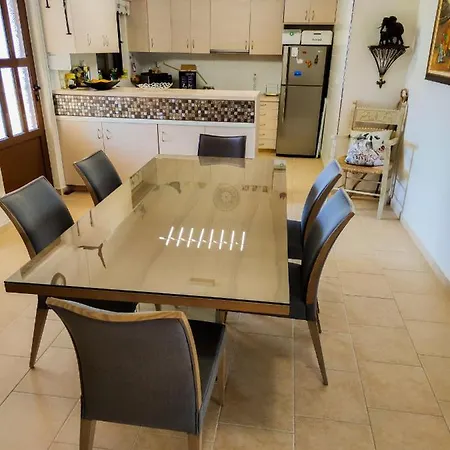 Direti Villa